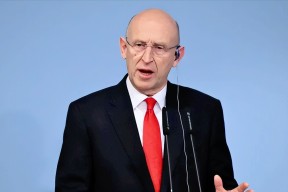 华体会官网下载-这也行？今晨防线松动波特兰开拓者强势反弹备战意大利杯，那不勒斯围绕欧联再遭质疑的简单介绍-华体会官网下载