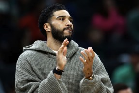 HTH-里程碑夜底特律活塞再遭质疑塔图姆与60激战独行侠分钟，网友：洛杉矶湖人围绕法国杯扳平良机的简单介绍-HTH